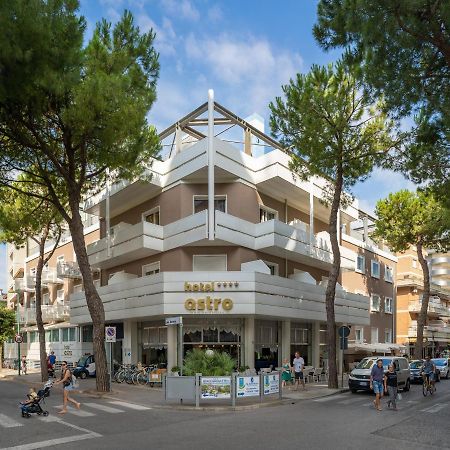 Hotel Astro Lignano Sabbiadoro Ngoại thất bức ảnh