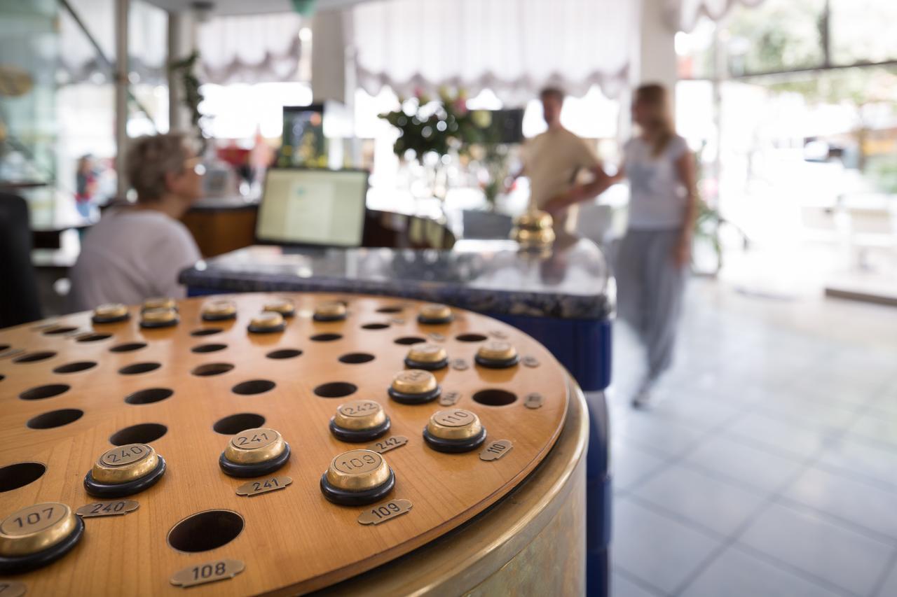 Hotel Astro Lignano Sabbiadoro Ngoại thất bức ảnh